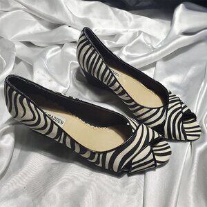 STEVE MADDEN black white zebra low wedge open toe heels BRUNETT